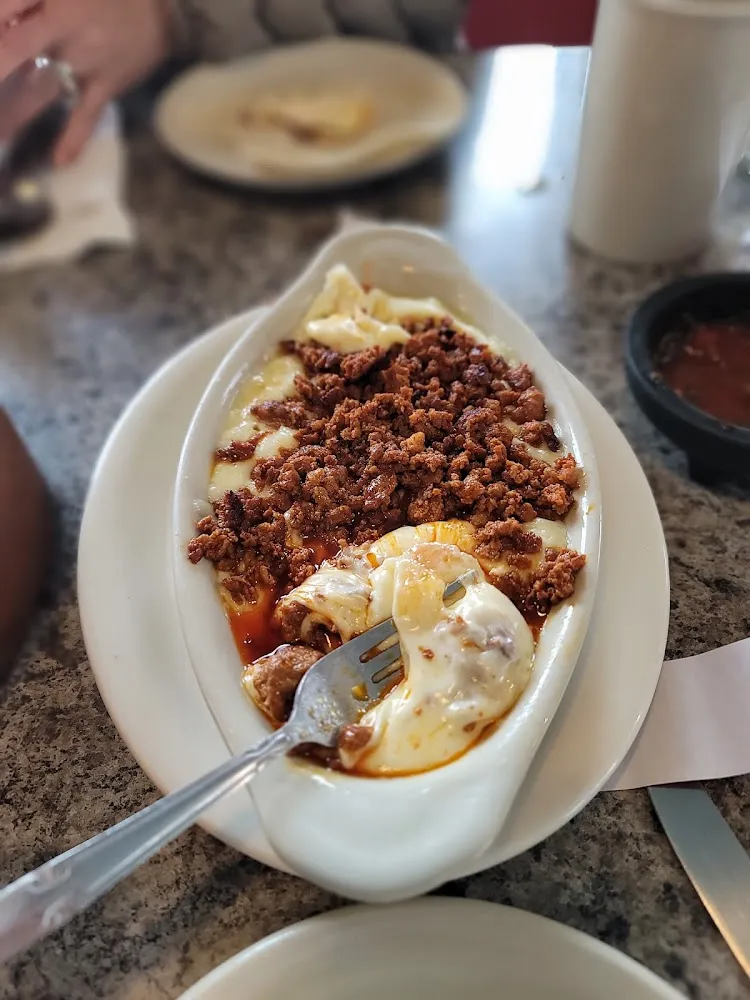 Queso Fundido Con Chorizo